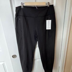 Athleta Rainier Jogger - Black - Large